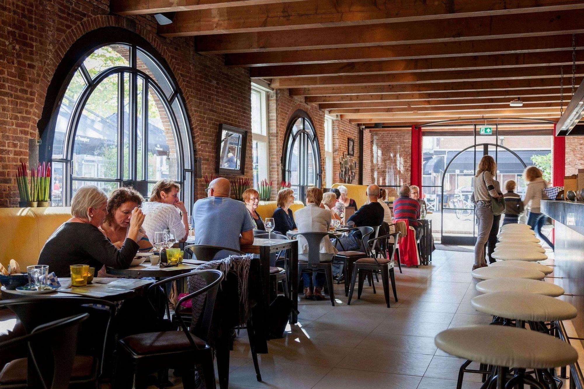 Van Rossum Stadshotel Woerden Eksteriør billede